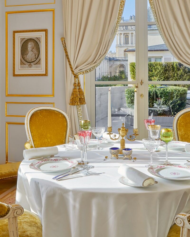 Best Versailles Restaurants